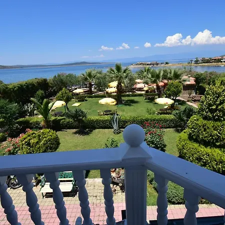 Cunda Asiyan *