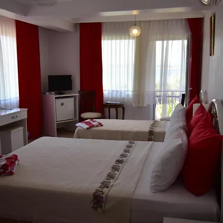 Cunda Asiyan Hotel *