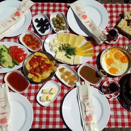 Hotel Cunda Asiyan