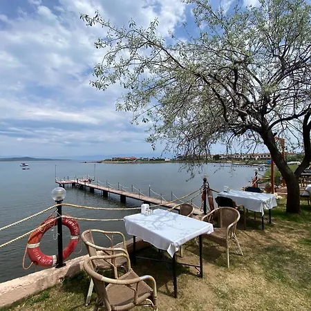 Hotel Cunda Asiyan *